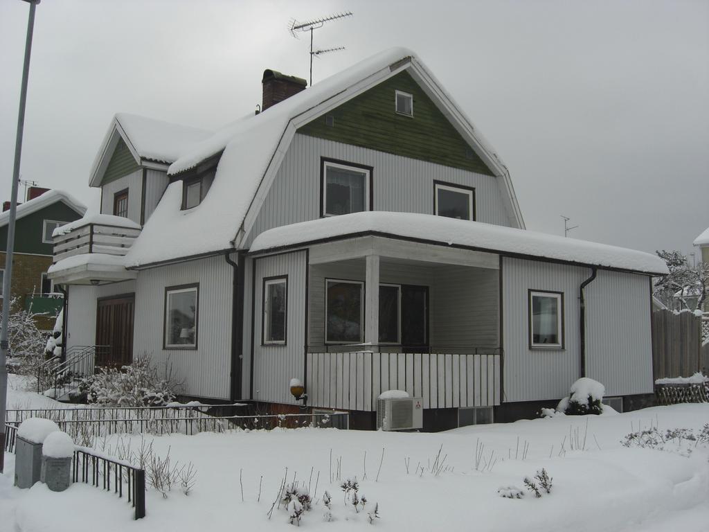 Villa E Bed & Breakfast Alingsås Exterior foto